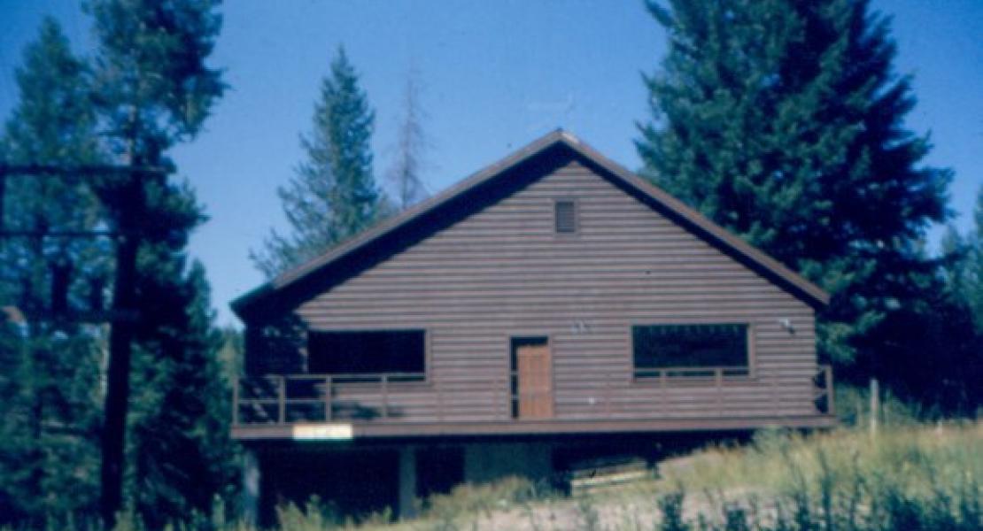Lodge side view